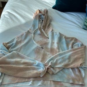 Tie dye fleece cropped sweatshirt size S